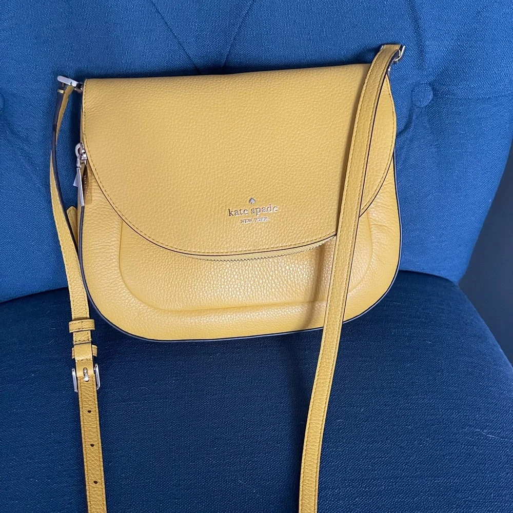 Kate Spade Leila medium flap bag shoulder/crossbody bag / new with tags
